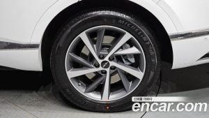 Genesis GV80 2.5T Бензин AWD 2024 года из Южной Кореи