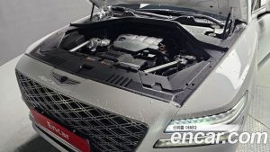 Genesis GV80 2.5T Бензин AWD 2024 года из Южной Кореи