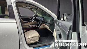 Genesis GV80 2.5T Бензин AWD 2024 года из Южной Кореи