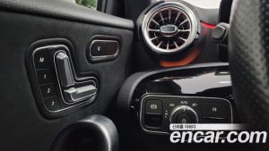 Mercedes-Benz A-Class AMG A35 4MATIC SEDAN 2021 года из Южной Кореи