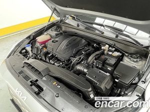 Kia K8 2.5 Бензин 2WD 2022 года из Южной Кореи