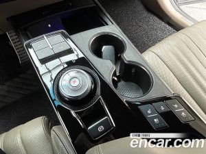 Kia K8 2.5 Бензин 2WD 2022 года из Южной Кореи