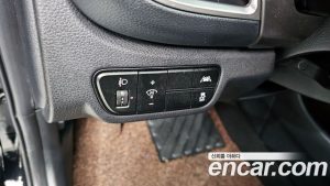 Kia Seltos Бензин 1.6 Turbo 4WD 2020 года из Южной Кореи