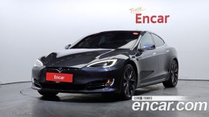 Tesla Model S LONG RANGE 2020 года из Южной Кореи