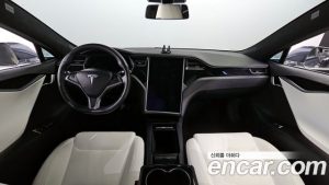 Tesla Model S LONG RANGE 2020 года из Южной Кореи