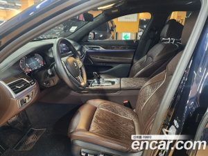 BMW 7-Series 730Ld xDrive Design Pure Excellence 2020 года из Южной Кореи