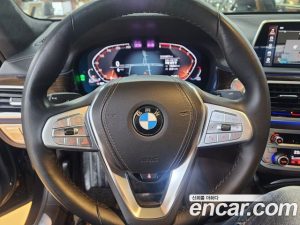 BMW 7-Series 730Ld xDrive Design Pure Excellence 2020 года из Южной Кореи