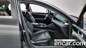 Kia K5 2.0 2020 года из Южной Кореи