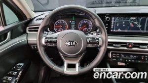 Kia K5 2.0 2020 года из Южной Кореи