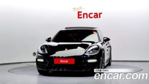 Porsche Panamera 4.0 GTS 2020 года из Южной Кореи