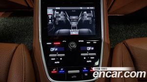 Porsche Panamera 4.0 GTS 2020 года из Южной Кореи