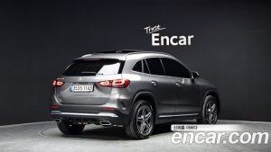 Mercedes-Benz GLA-Class GLA250 4MATIC 2020 года из Южной Кореи