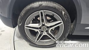 Mercedes-Benz GLA-Class GLA250 4MATIC 2020 года из Южной Кореи