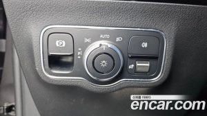 Mercedes-Benz GLA-Class GLA250 4MATIC 2020 года из Южной Кореи