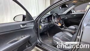 Kia K5 2.0 2020 года из Южной Кореи