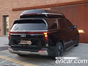 Kia Carnival Бензин 9-Seater Prestige 2024 года из Южной Кореи