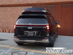Kia Carnival Бензин 9-Seater Prestige 2024 года из Южной Кореи