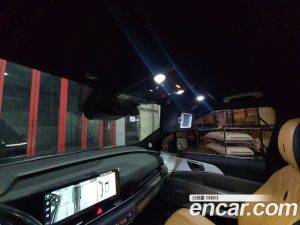 Kia Carnival Бензин 9-Seater Prestige 2024 года из Южной Кореи