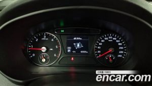 Kia Sorento Дизель 2.0 2WD 2020 года из Южной Кореи