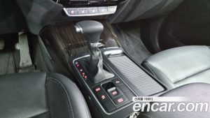 Kia Sorento Дизель 2.0 2WD 2020 года из Южной Кореи
