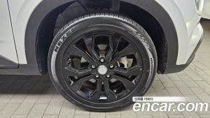 Hyundai Venue 1.6 Flux 2020 года из Южной Кореи