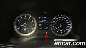 Hyundai Venue 1.6 Flux 2020 года из Южной Кореи