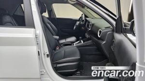Hyundai Venue 1.6 Flux 2020 года из Южной Кореи