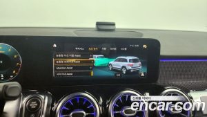 Mercedes-Benz GLB-Class GLB220 2021 года из Южной Кореи