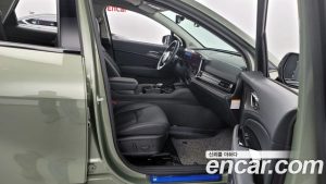 Kia Sportage Signature Gravity 2WD 2023 года из Южной Кореи
