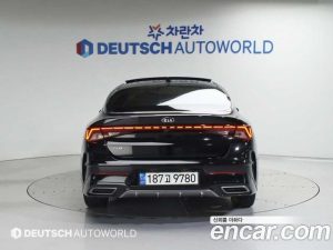 Kia K5 2.0 2021 года из Южной Кореи