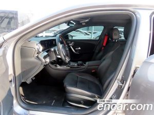 Mercedes-Benz A-Class AMG A35 4MATIC SEDAN 2021 года из Южной Кореи