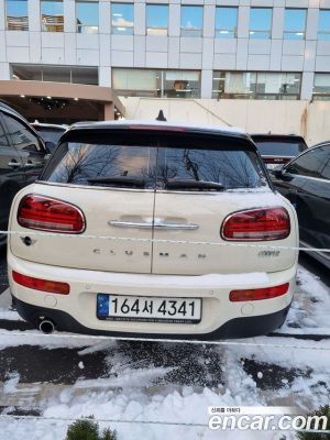 Mini Clubman CLASSIC COMFORT PACK 2021 года из Южной Кореи