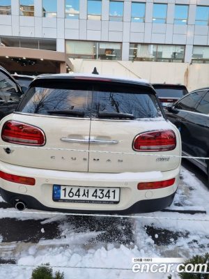 Mini Clubman CLASSIC COMFORT PACK 2021 года из Южной Кореи