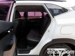 Kia Seltos Бензин 1.6 Turbo 2WD 2020 года из Южной Кореи