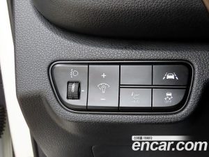 Kia Seltos Бензин 1.6 Turbo 2WD 2020 года из Южной Кореи