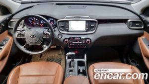 Kia Sorento Дизель 2.2 2WD 2020 года из Южной Кореи
