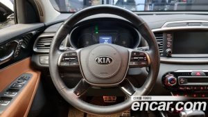 Kia Sorento Дизель 2.2 2WD 2020 года из Южной Кореи
