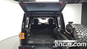 Jeep Wrangler 2.0 Rubicon Unlimited Top 4Door 2020 года из Южной Кореи