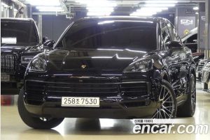 Porsche Cayenne 3.0 2020 года из Южной Кореи