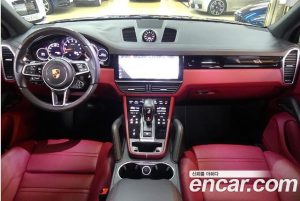 Porsche Cayenne 3.0 2020 года из Южной Кореи