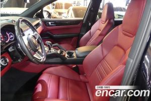 Porsche Cayenne 3.0 2020 года из Южной Кореи