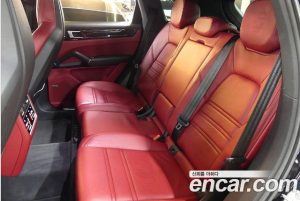 Porsche Cayenne 3.0 2020 года из Южной Кореи