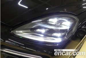 Porsche Cayenne 3.0 2020 года из Южной Кореи