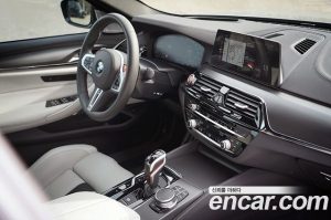 BMW M5 2020 года из Южной Кореи