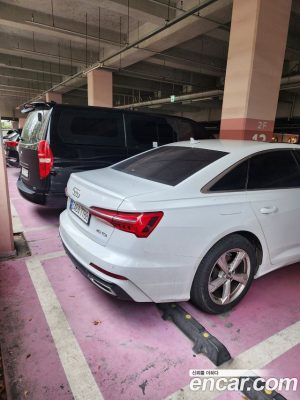 Audi A6 40 TDI 2020 года из Южной Кореи