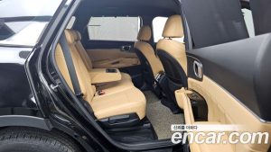 Kia Sorento HEV 1.6 2WD 2021 года из Южной Кореи