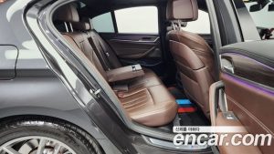 BMW 5-Series 520i M Sport 2020 года из Южной Кореи