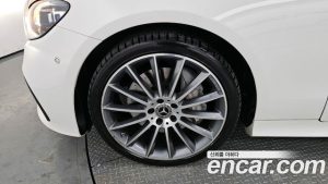 Mercedes-Benz E-Class E450 4MATIC Cabriolet 2021 года из Южной Кореи