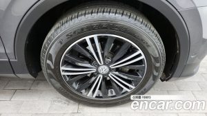 Volkswagen Tiguan 2.0 TDI Prestige 2020 года из Южной Кореи