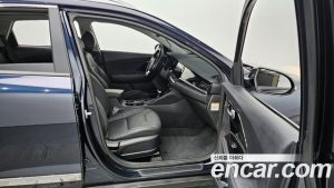 Kia Niro 1.6 HEV 2020 года из Южной Кореи